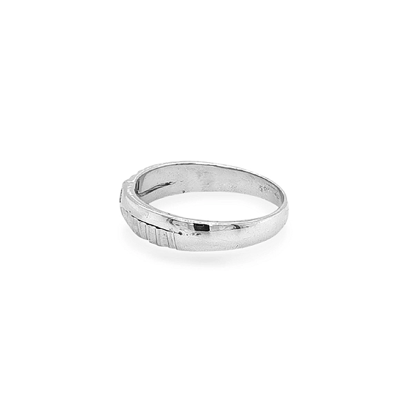 Gold Ring with Zircons