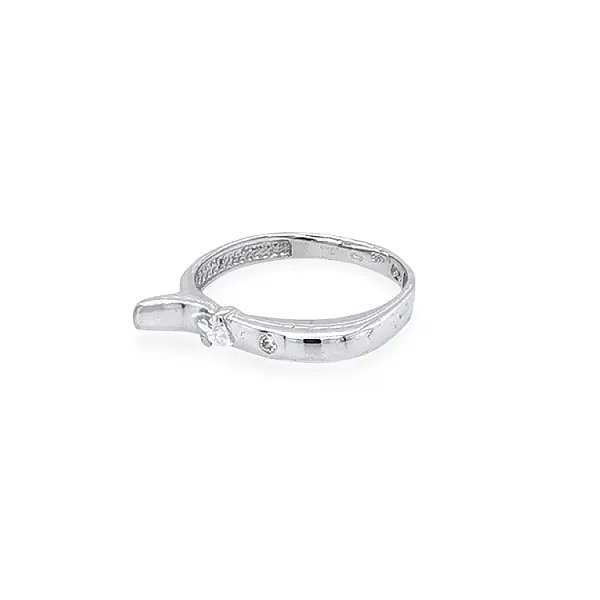 Gold Ring with Zircons