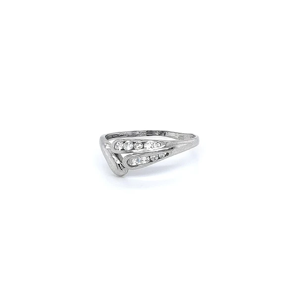 Ring with White Gold Zircons