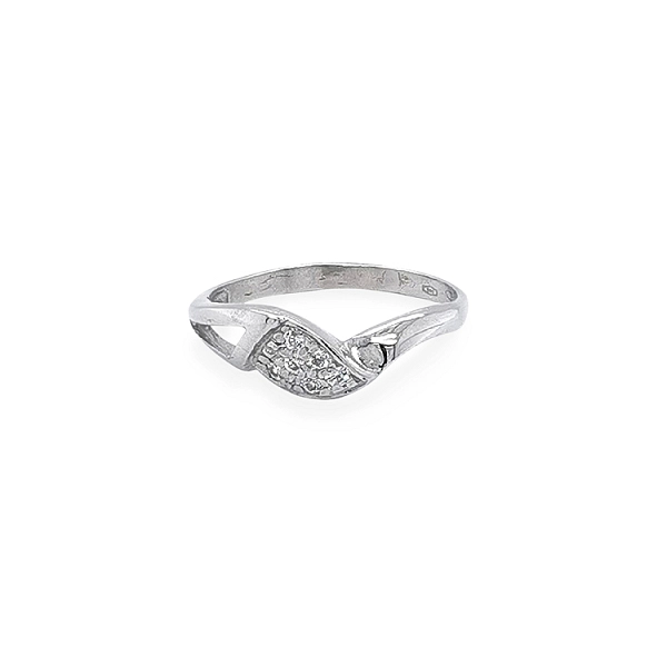 Gold Ring with Zircons