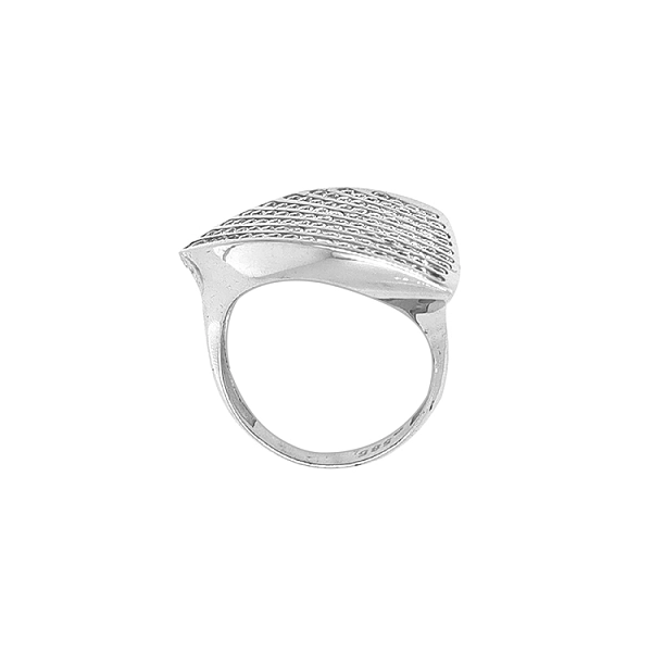 Gold Ring with Zircons