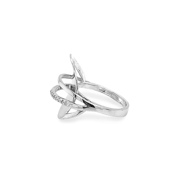 Gold Ring with Zircons