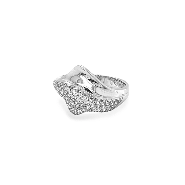 Gold Ring with Zircons
