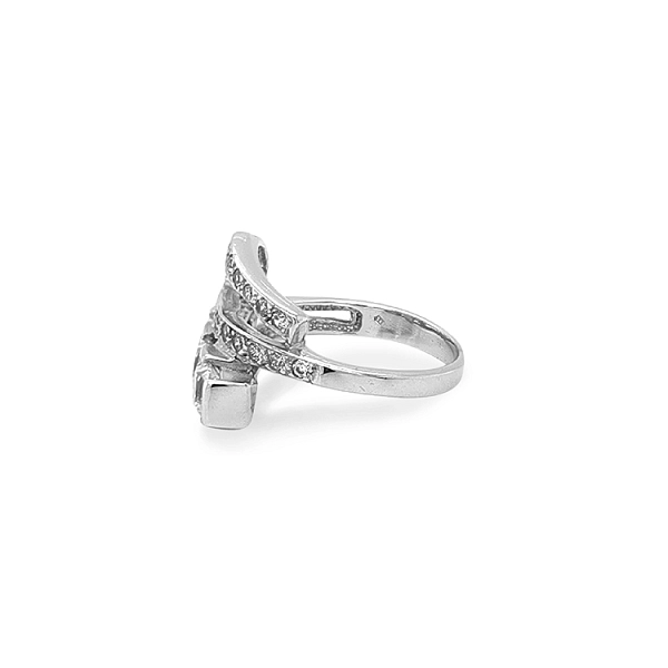 Gold Ring with Zircons