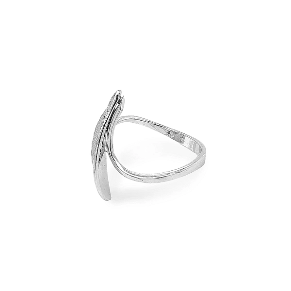 Gold Ring with Zircons
