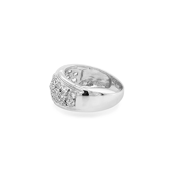Gold Ring with Zircons