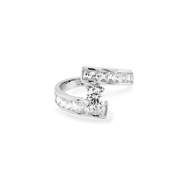 Gold Ring with Zircons
