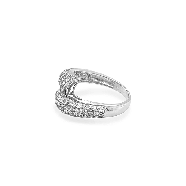 Gold Ring with Zircons