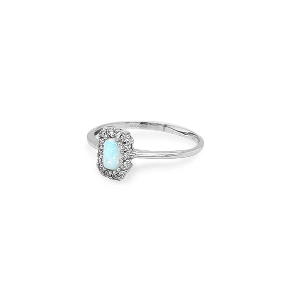 Gold Ring with Opal and Zircones