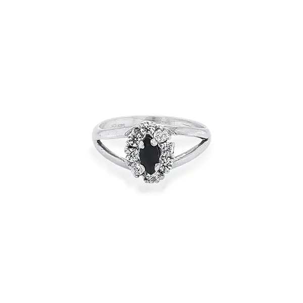 Gold Ring with Zircons