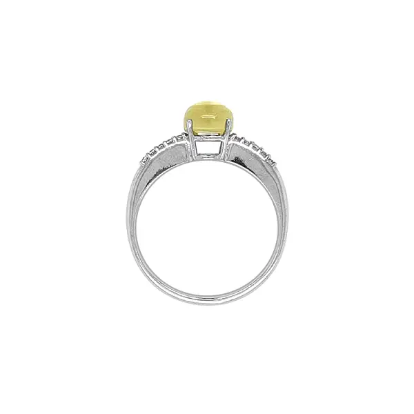 Gold Ring with Quartz and Zirconias