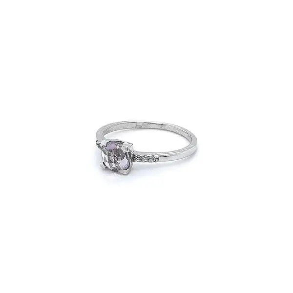 Ring with White Gold Amethyst