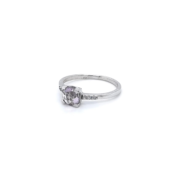 Ring with White Gold Amethyst
