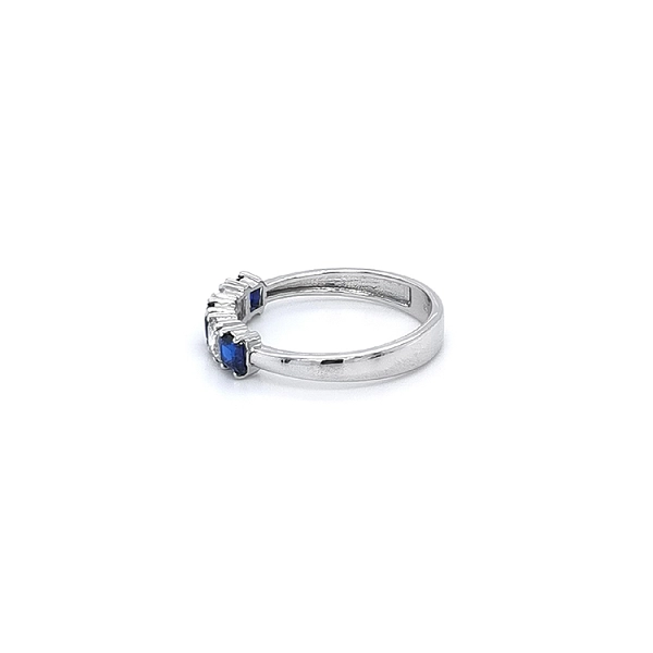 White Gold Sapphire Ring