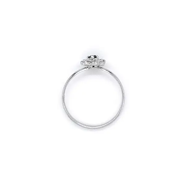 White Gold Sapphire Ring
