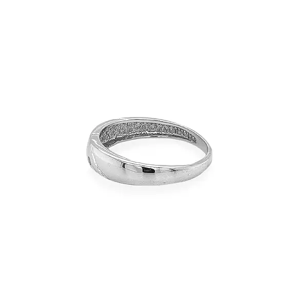 Gold Ring with Zircons