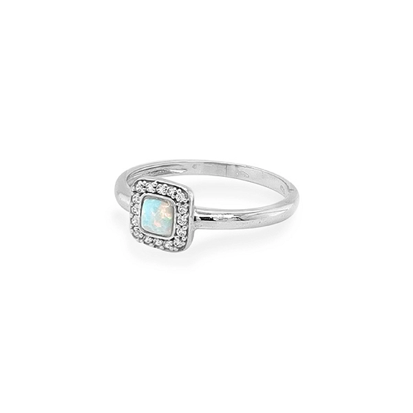 Gold Ring with Opal and Zircones