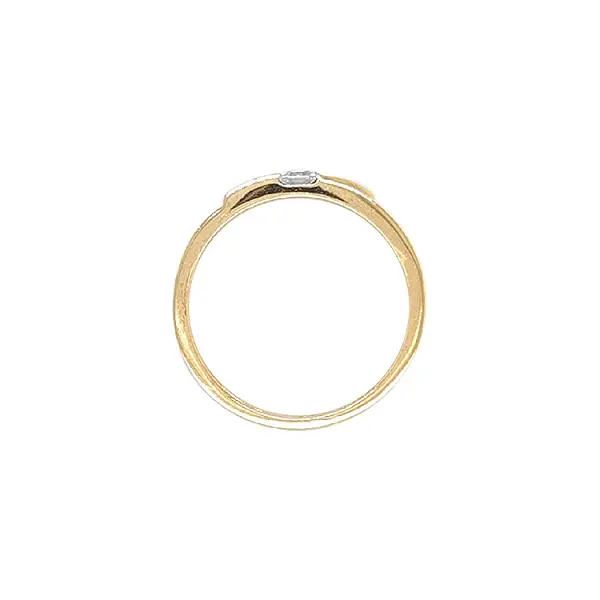 Gold Ring with Zircon