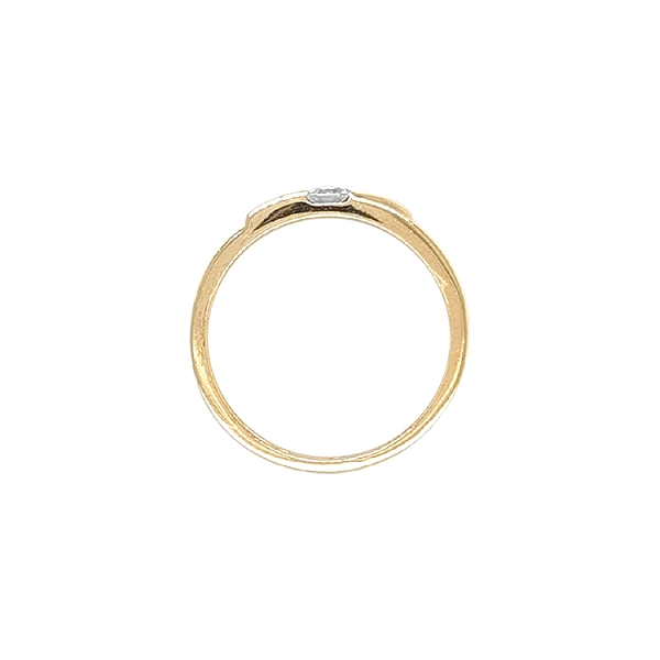 Gold Ring with Zircon