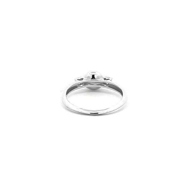 Gold Ring with Pearl and Zircones
