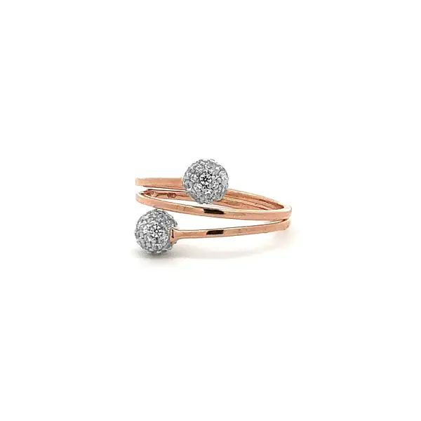 Ring made of Rose Gold with Zircones
