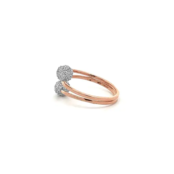 Ring made of Rose Gold with Zircones
