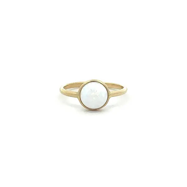 Gold Ring with Pearl
