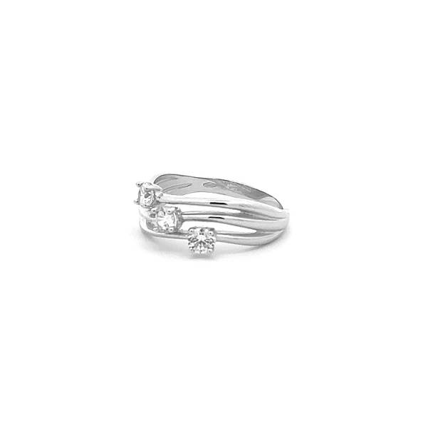 Gold Ring with Zircons