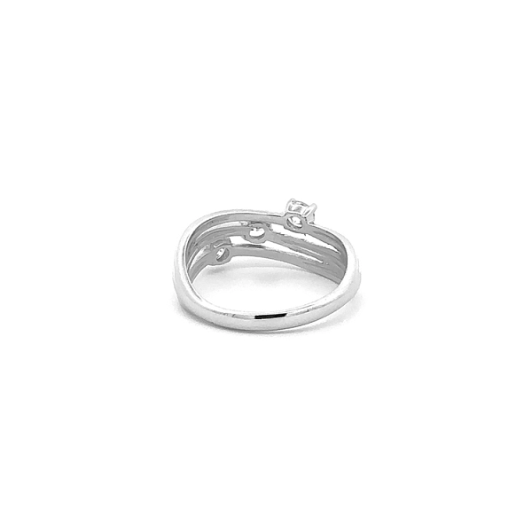 Gold Ring with Zircons