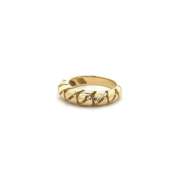 Gold Exclusive Ring