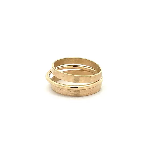 Gold Exclusive Ring