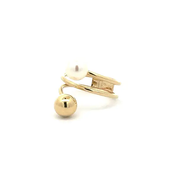 Gold Ring with Pearl