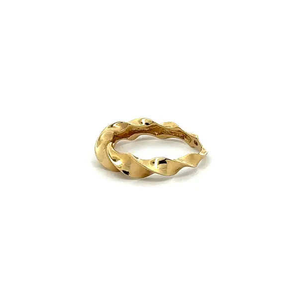 Gold Exclusive Ring