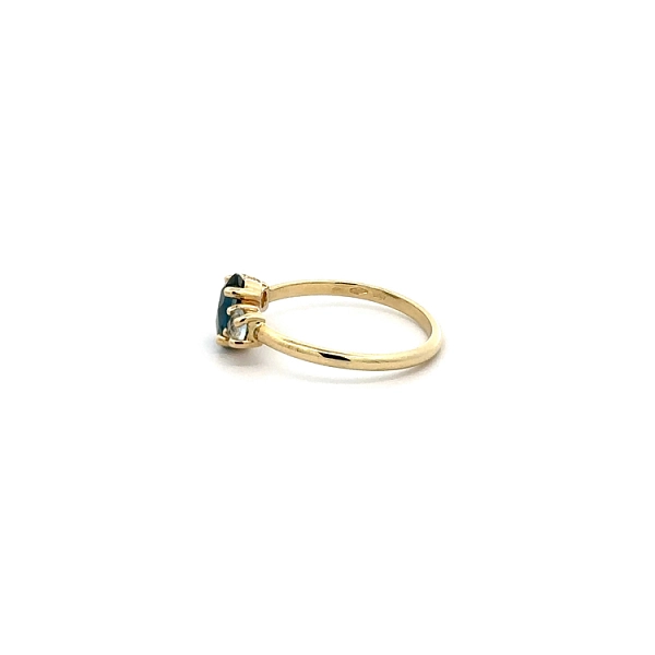 Gold Ring with Topaz