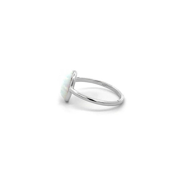 Ring with Opal from White Gold