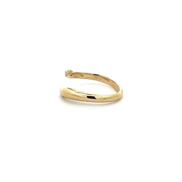 Gold Ring with Zircons