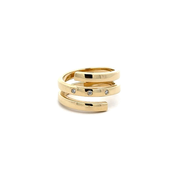 Gold Ring with Zircons