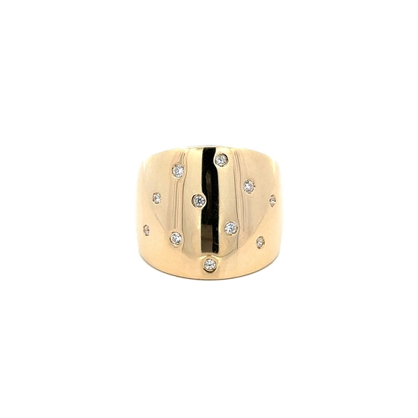 Gold Ring with Zircons