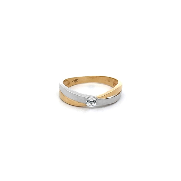 Ring with Zircon made of Combination Gold