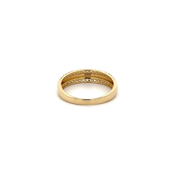 Gold Ring with Zircons