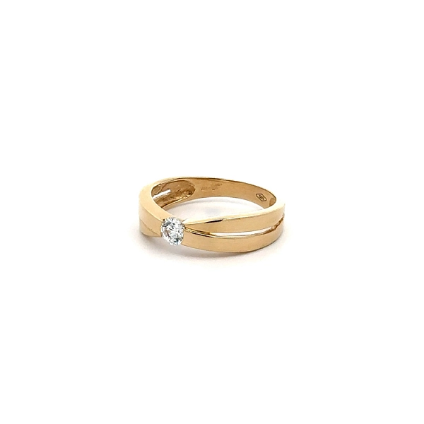 Gold Ring with Zircon