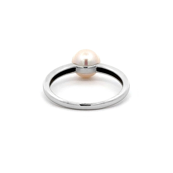 Ring with White Gold Pearl