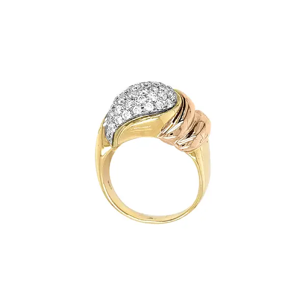Gold Ring with Zircons