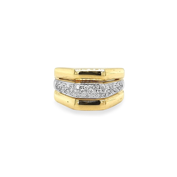 Gold Ring with Zircons