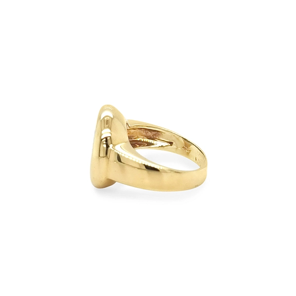 Exclusive Gold Ring with Amethyst