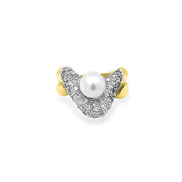 Gold Ring with Pearl and Zircones