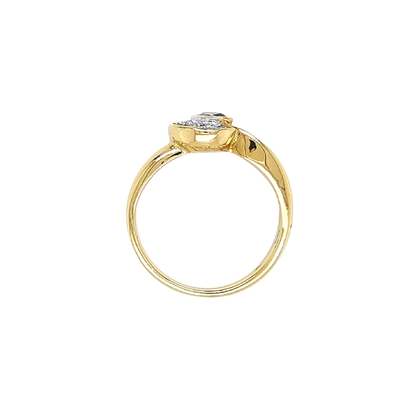 Exclusive Gold Ring with Heart-Shaped Blue Topaz and Zirconia