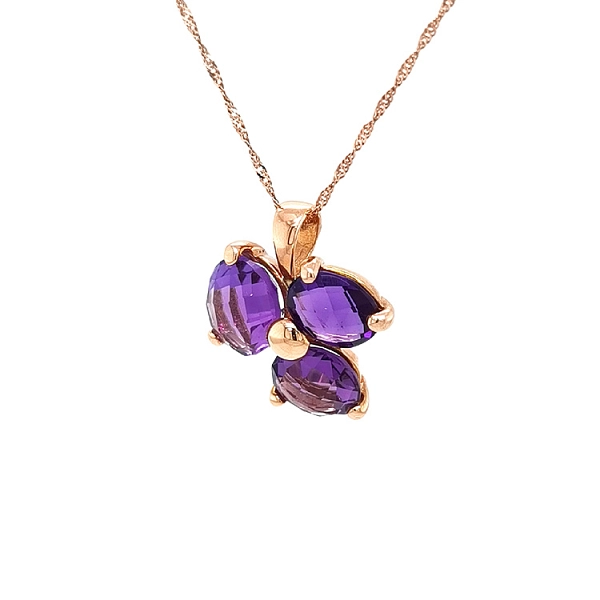 Gold Pendant with Amethyst