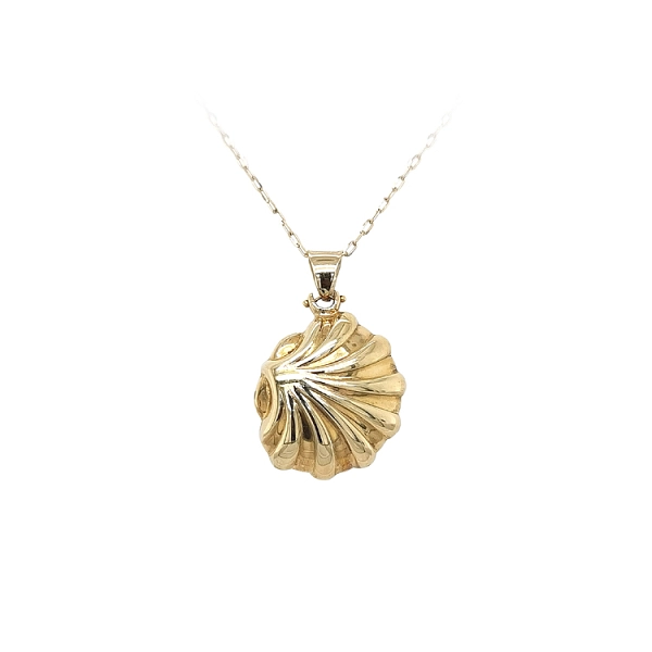 Gold Pendant Shell