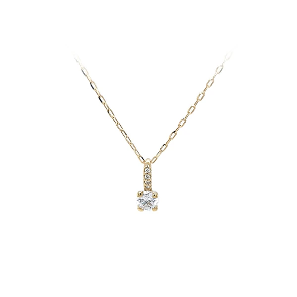 Gold Pendant with Zircons